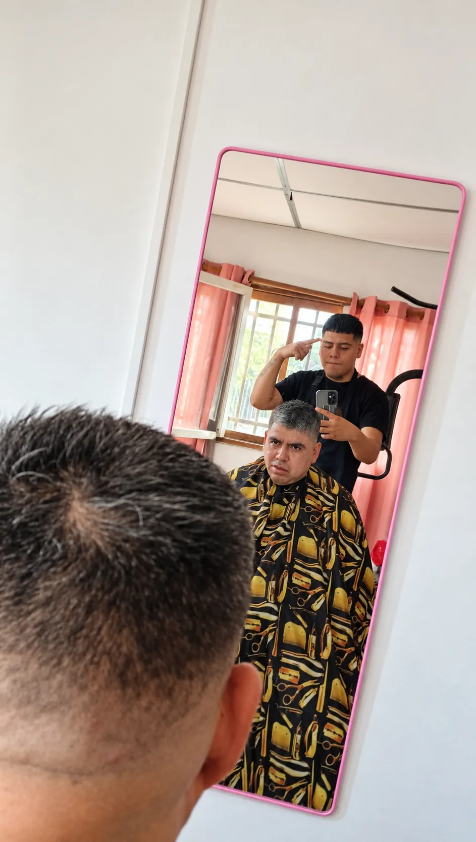 Corte de cabello con fade de piel